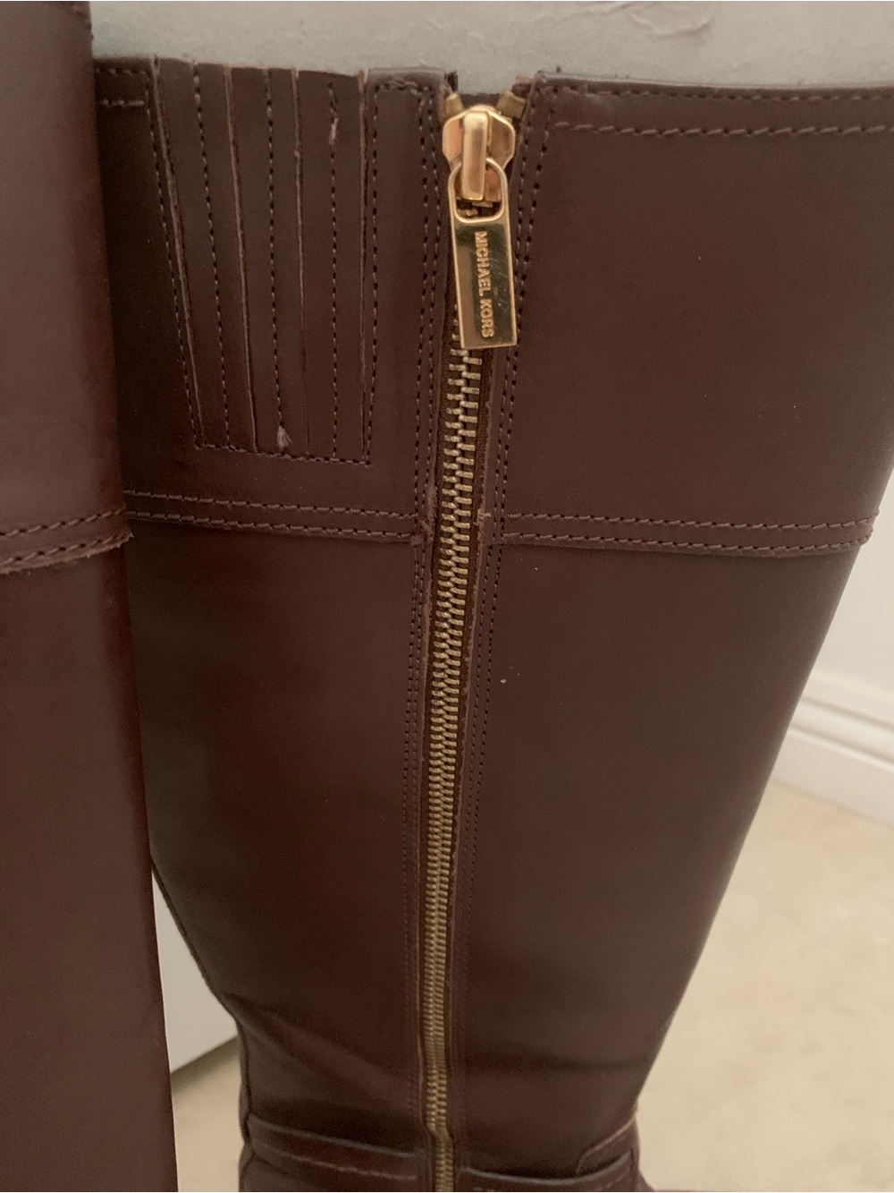 Michael Kors Stockard Brown Leather Tall Riding Boots Gold MK Logo Size 9.5M - Picture 4 of 16